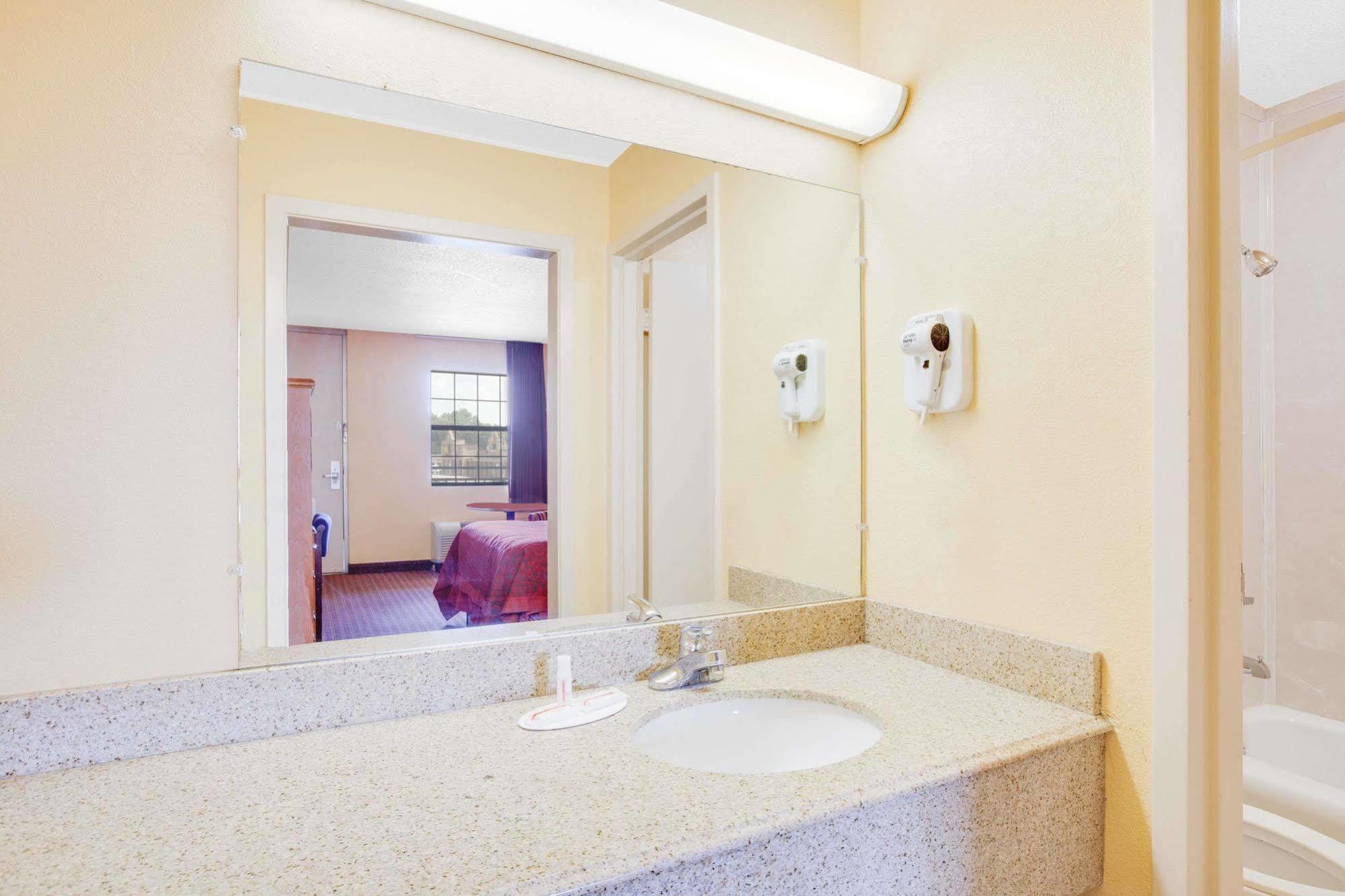 Sunrise Extended Stay 瑟西 外观 照片
